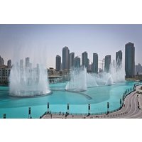 Burj Khalifa und musikalische Brunnen