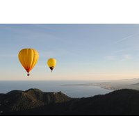 Private Heißluftballonfahrt auf Mallorca mit Champagner und Snacks