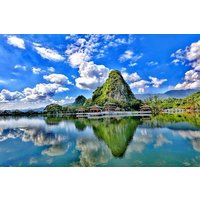 Private Tagestour von Guangzhou nach Seven Star Crag und Dinghu Mountain