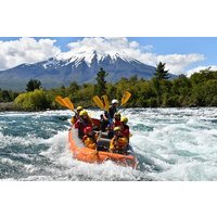 Halbtägiges Rafting-Erlebnis in kleinen Gruppen im Petrohué River