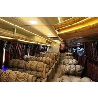 Kathmandu nach Pokhara Busticket- Sofa