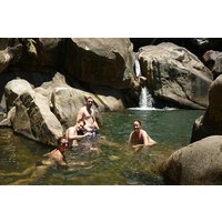NHA TRANG WASSERFALL TOUR - Abseits der ausgetretenen Pfade (Trekking, Klettern, Schwimmen)
