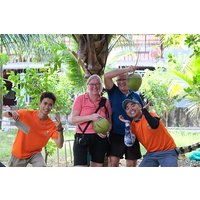Radeln durch das ländliche Dorf Phu Quoc