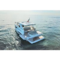 Private Bootstour von Neapel nach Capri Jeanneau DB43 Dolce Vita