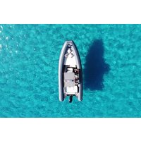Villasimius: Maxi RIB Tour 3 Badestopps und Schnorcheln