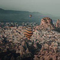 Ballonfahrten in Kappadokien mit Frühstück und Champagner