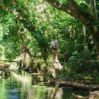 Bridges of Eden: Geführte Tour inklusive Schwimmen im Fluss