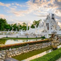 Chiang Rai Weißer Tempel, Blauer Tempel und mehr ab Chiang Mai